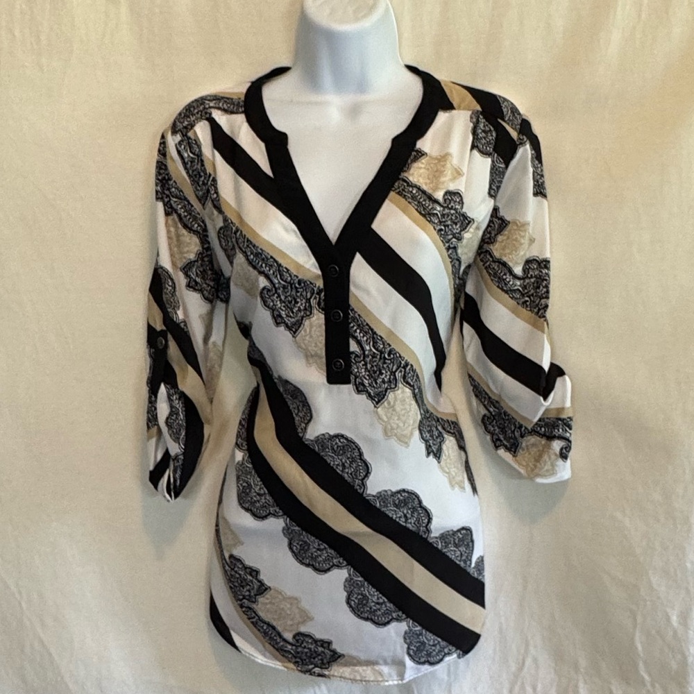 E-193 New York & Company Black White & Tan 1/2 Sleeve Pullover Blouse Size XS